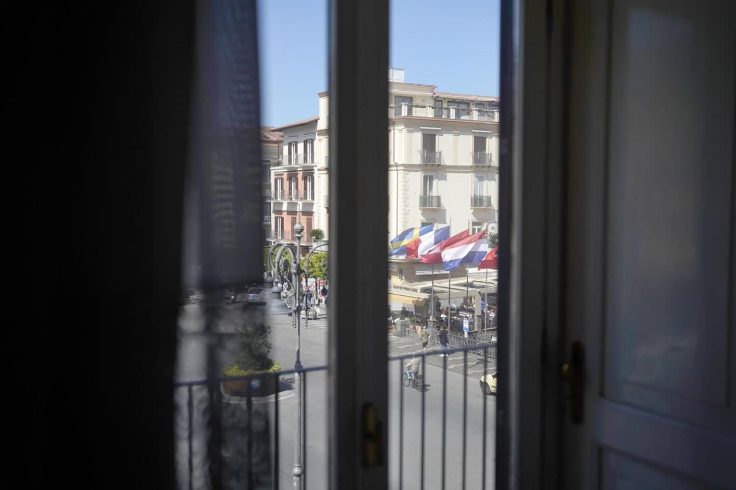 مبيت وإفطار Ambasciata Sorrento Relais المظهر الخارجي الصورة